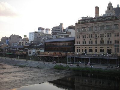 Media_httpx3bxangacom_qifwz