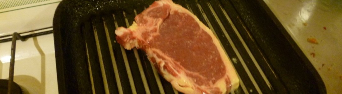 cook steak in the hostel